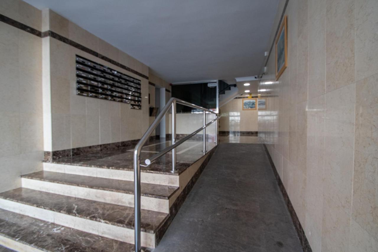 Апартаменты Apartamento La Nina De Кадис Экстерьер фото